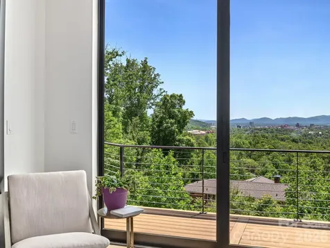 127 N Griffing Boulevard Asheville NC 28804