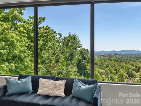 127 N Griffing Boulevard Asheville NC 28804