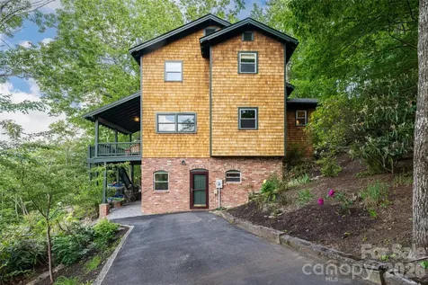 162 Merrills Chase Road Asheville NC 28803