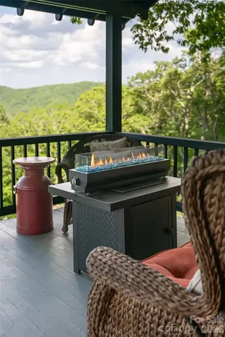 162 Merrills Chase Road Asheville NC 28803