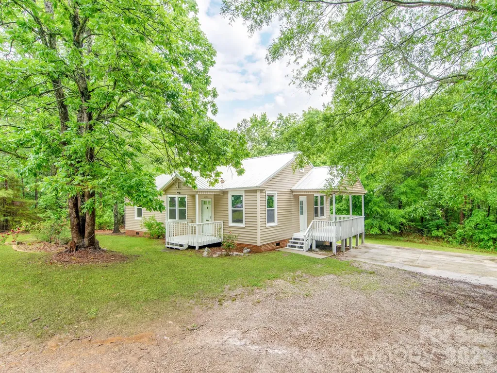 4699 Cherrystone Road Lancaster SC 29720