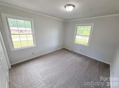2077 Strafford Drive Lancaster SC 29720