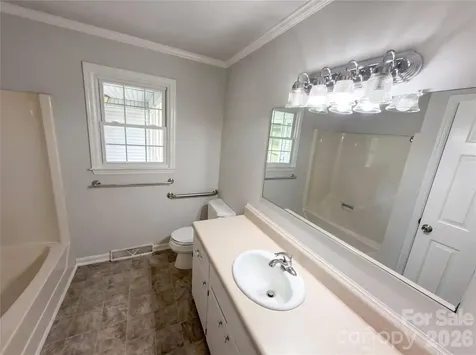 2077 Strafford Drive Lancaster SC 29720
