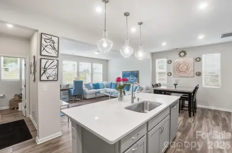 15625 Little Bluestem Street Charlotte NC 28278