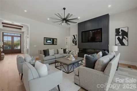 20200 Rainbow Circle Cornelius NC 28031