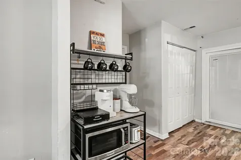 9306 Tiger Lily Lane Charlotte NC 28215