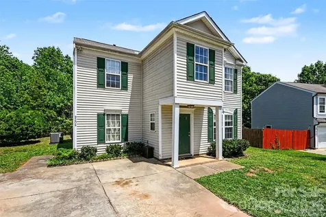 9306 Tiger Lily Lane Charlotte NC 28215