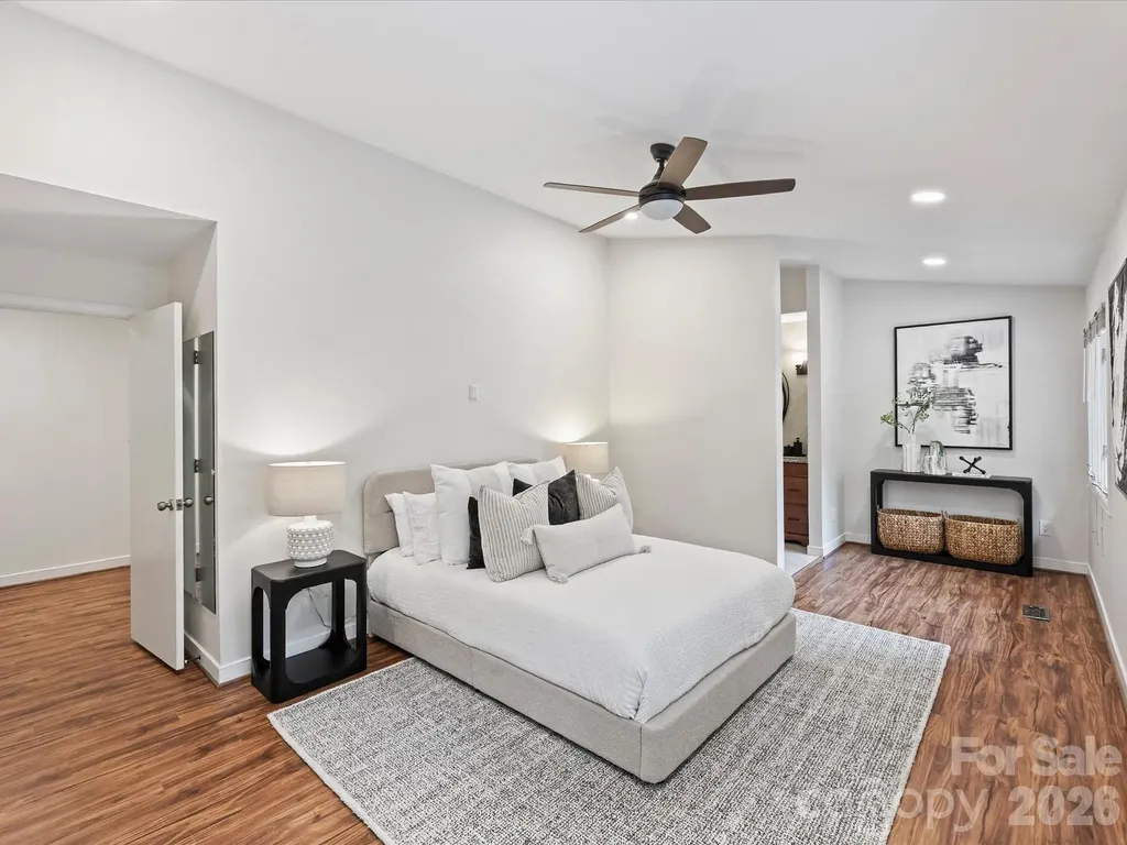 6434 Brandonwood Court Charlotte NC 28226