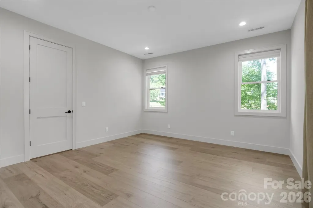 24 Copper Mill Court Candler NC 28715