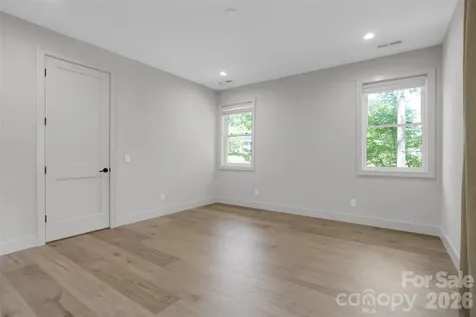24 Copper Mill Court Candler NC 28715