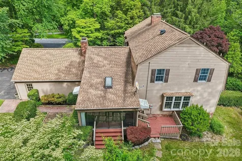104 Finley Street Hendersonville NC 28739