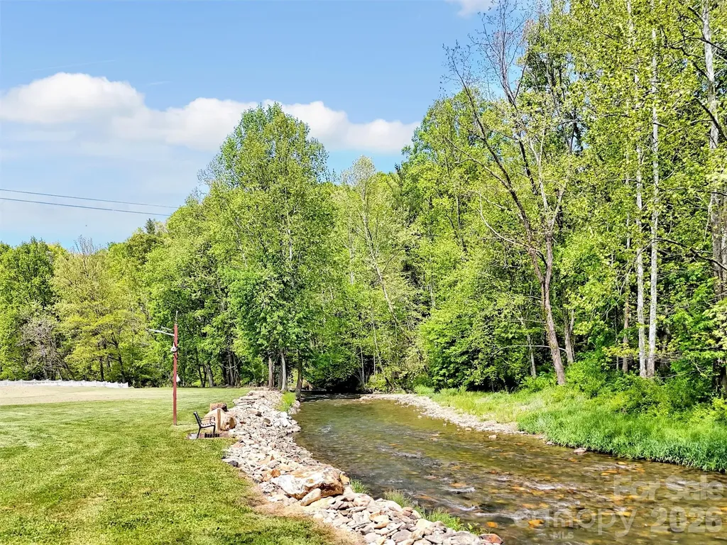 21 Swift Stream Lane Waynesville NC 28785