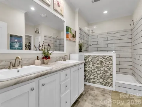 21 Swift Stream Lane Waynesville NC 28785