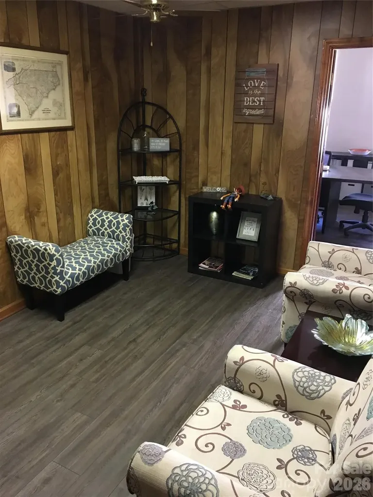 117 W Union Street Morganton NC 28655