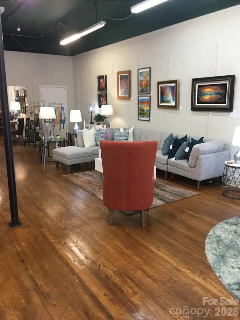 117 W Union Street Morganton NC 28655