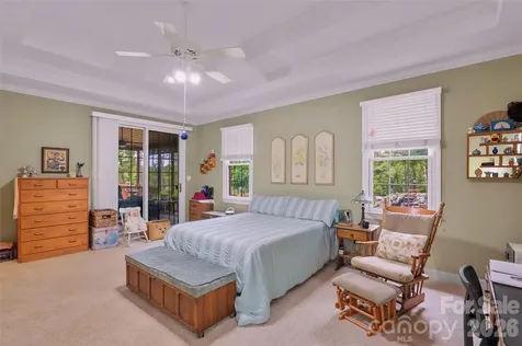 8 Ridgemont Drive Weaverville NC 28787