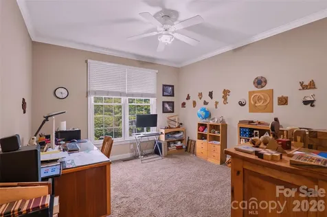 8 Ridgemont Drive Weaverville NC 28787