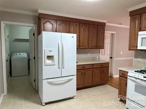 413 Parallel Drive Harrisburg NC 28075