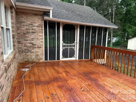 413 Parallel Drive Harrisburg NC 28075