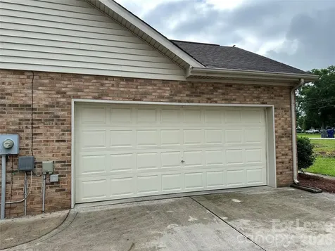 413 Parallel Drive Harrisburg NC 28075