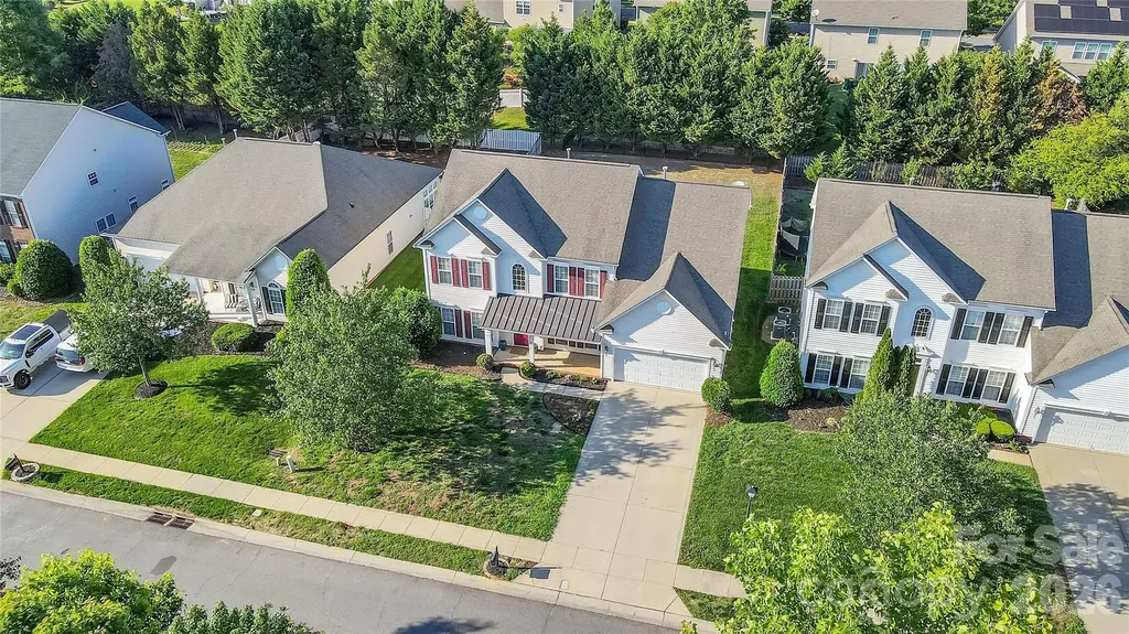 1007 Butterburr Drive Matthews NC 28104