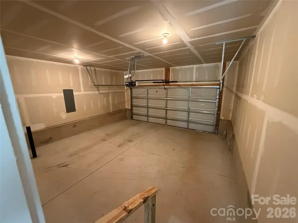 7868 Whispering Stream Drive Sherrills Ford NC 28673