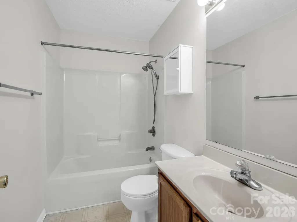 5573 Lennox Drive Kings Mountain NC 28086