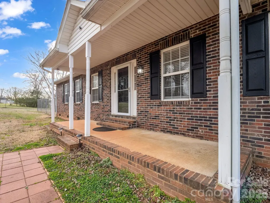 5573 Lennox Drive Kings Mountain NC 28086