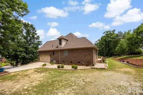 770 Cooks Cove Ridge Clover SC 29710