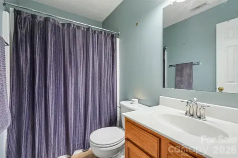 6909 Karnak Court Charlotte NC 28216