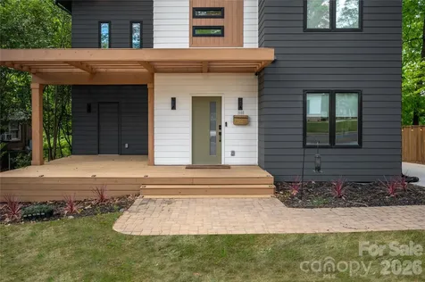 1608 Chippendale Road Charlotte NC 28205