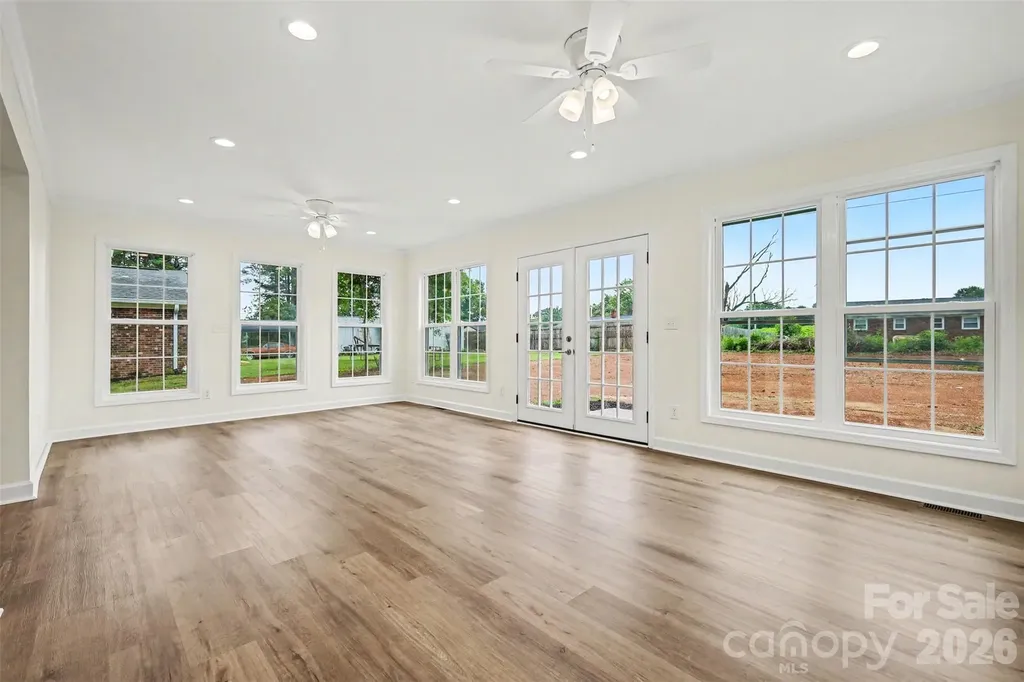 24454 Dillon Road Albemarle NC 28001
