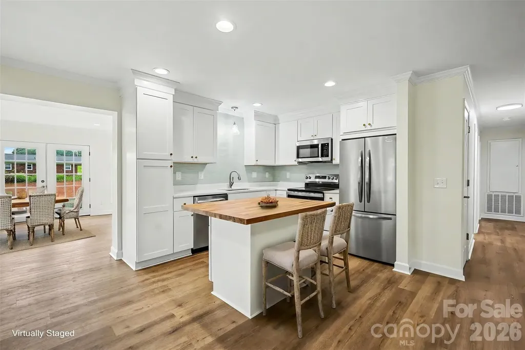 24454 Dillon Road Albemarle NC 28001
