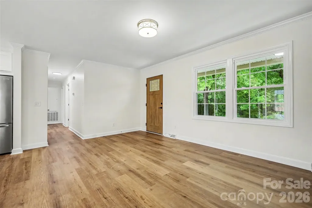 24454 Dillon Road Albemarle NC 28001