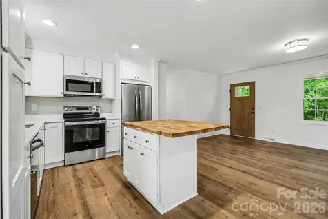 24454 Dillon Road Albemarle NC 28001