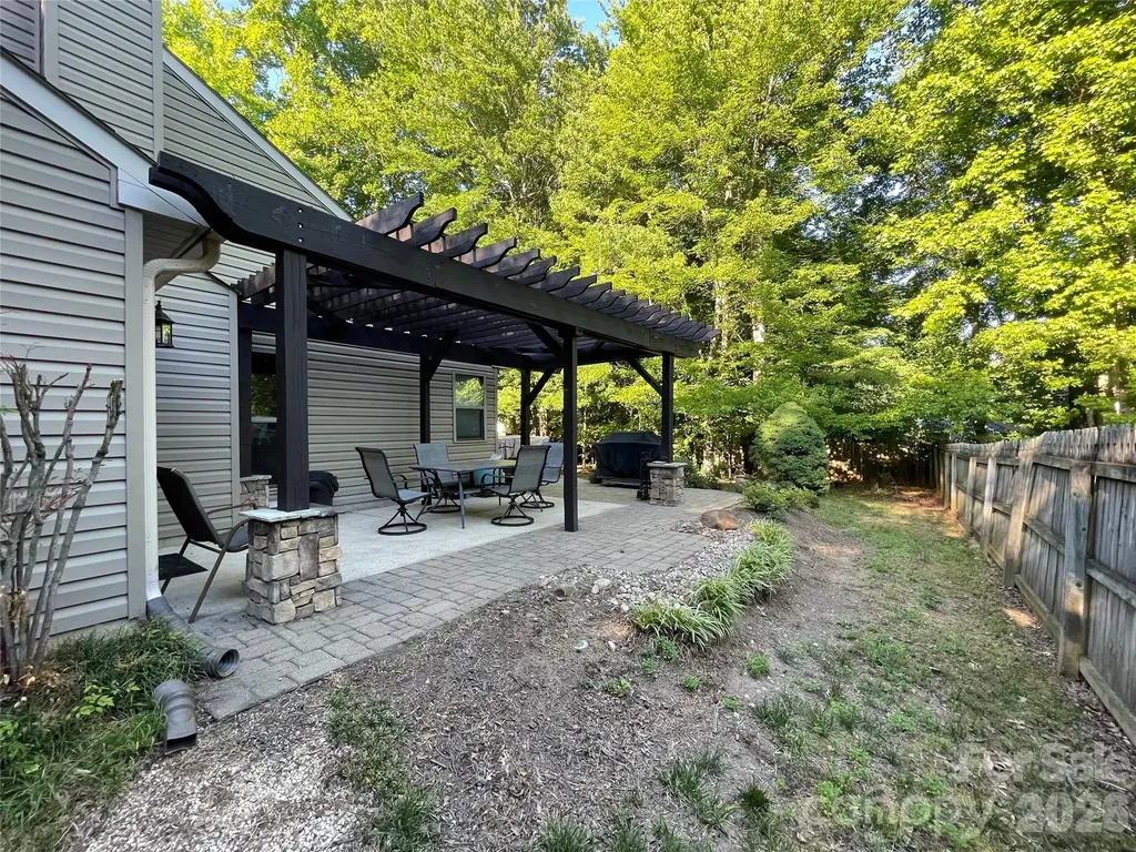 529 Lisa Carol Drive Mooresville NC 28115