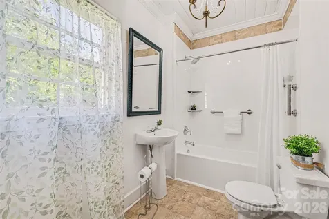 107 Hinton Street Chester SC 29706