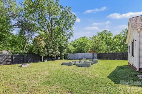 107 Hinton Street Chester SC 29706