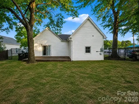 198 Buffalo Avenue NW Concord NC 28025