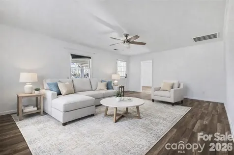 198 Buffalo Avenue NW Concord NC 28025