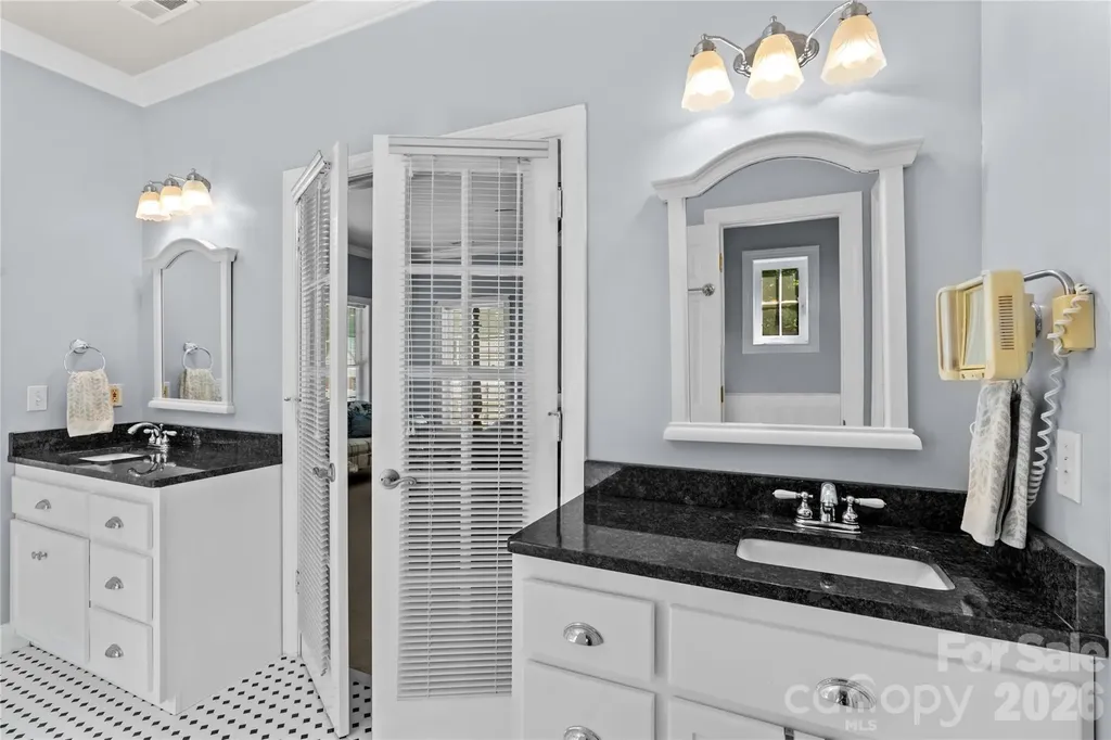1629 Parkside Drive Catawba NC 28609