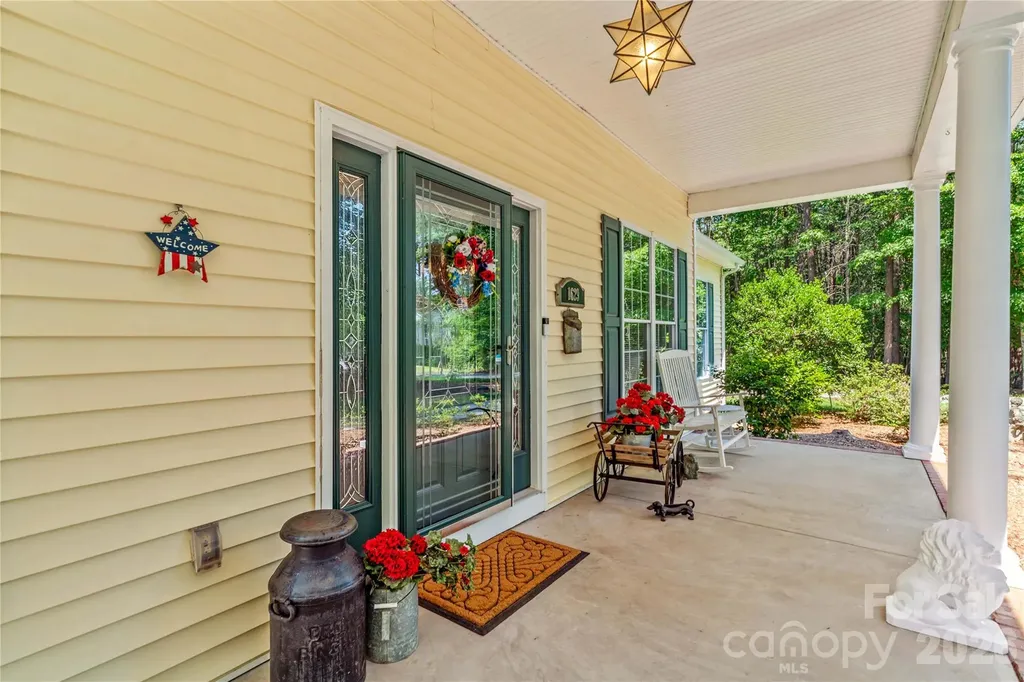 1629 Parkside Drive Catawba NC 28609
