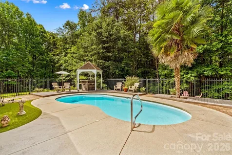 1629 Parkside Drive Catawba NC 28609