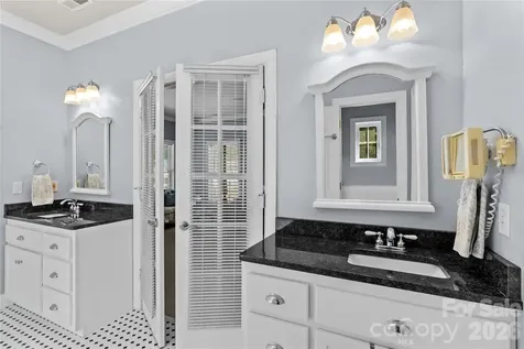 1629 Parkside Drive Catawba NC 28609