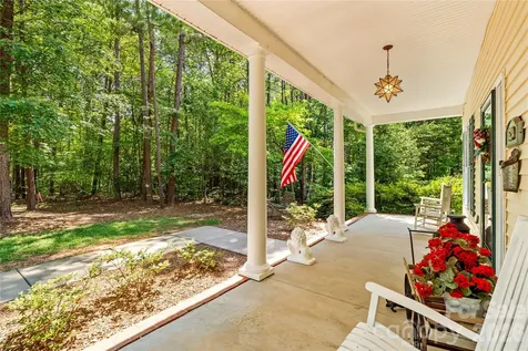1629 Parkside Drive Catawba NC 28609