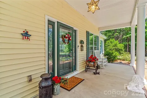 1629 Parkside Drive Catawba NC 28609
