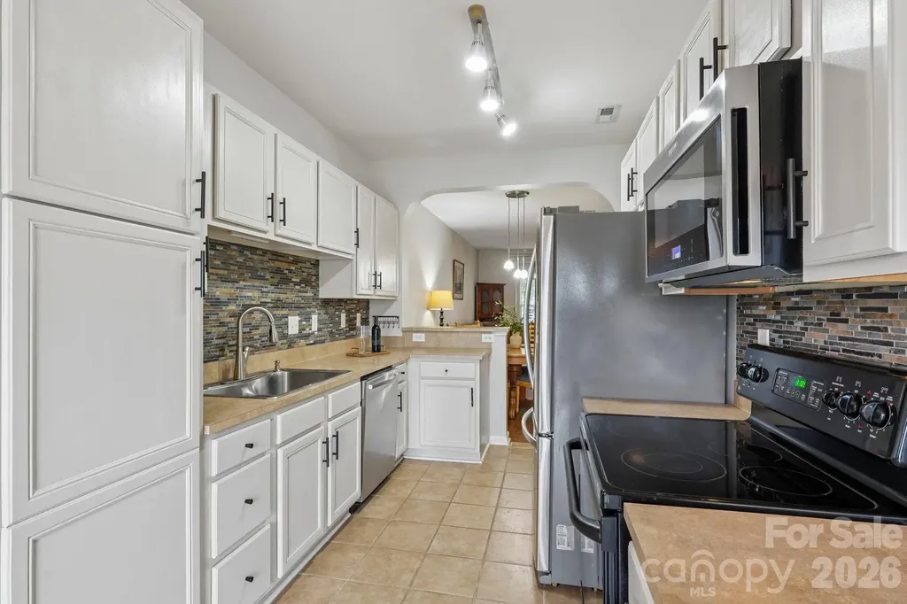 2038 Oakstone Drive Monroe NC 28110