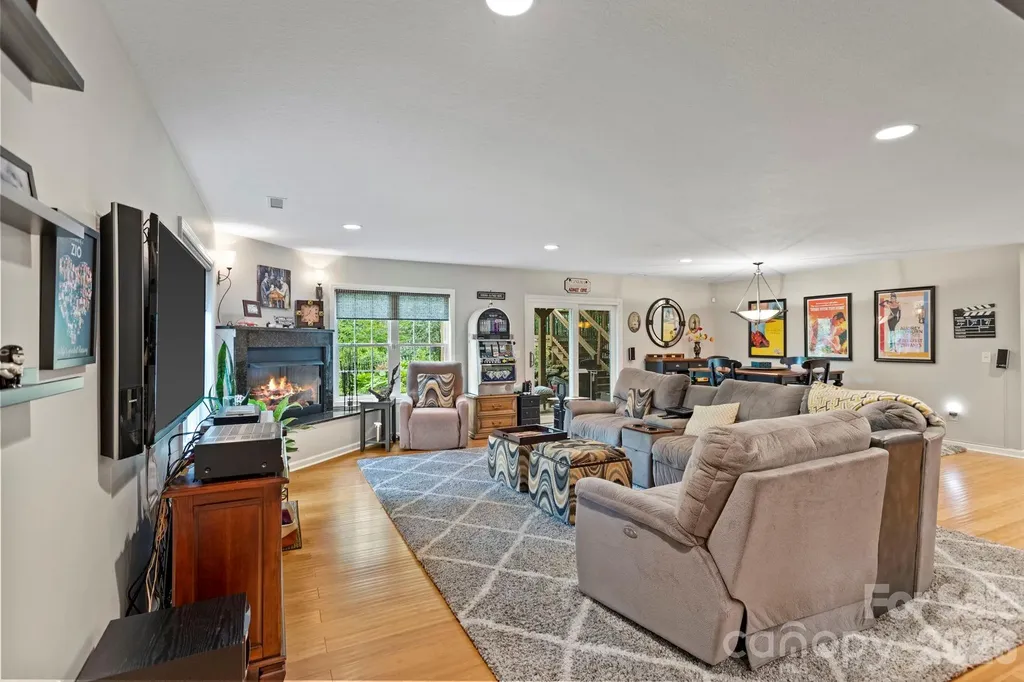 69 Old Pasture Way Hendersonville NC 28739