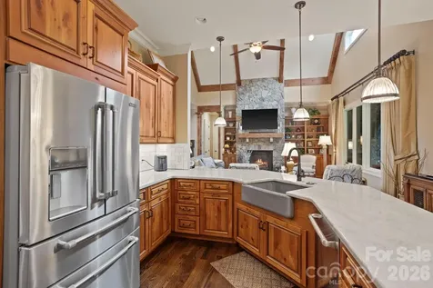 390 Shipman Parkway Flat Rock NC 28731