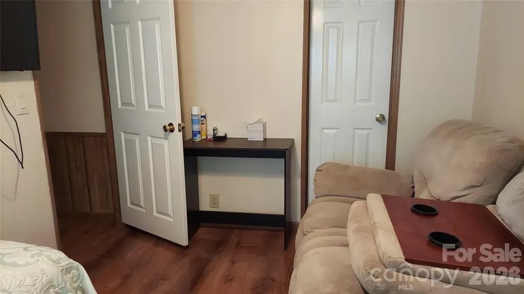46 Larkspur Lane Canton NC 28716